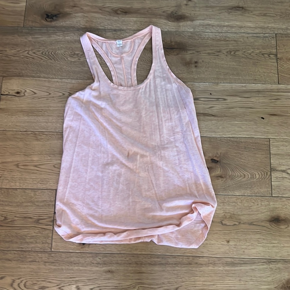 Tee